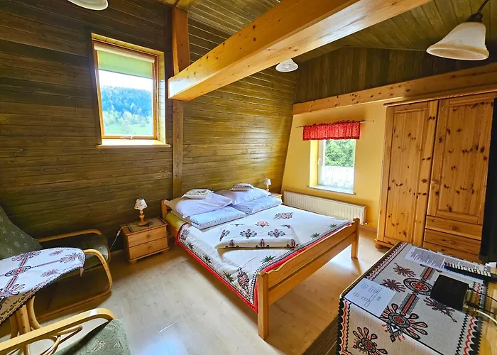 ホームステイ Rosa シュチルク