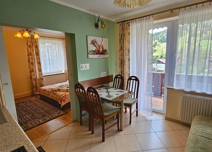 בית אירוח Rosa *